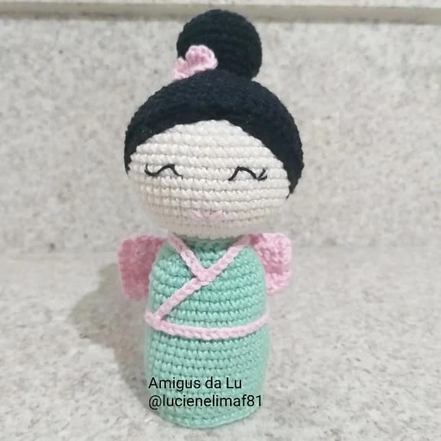 kokeshi amigurumi