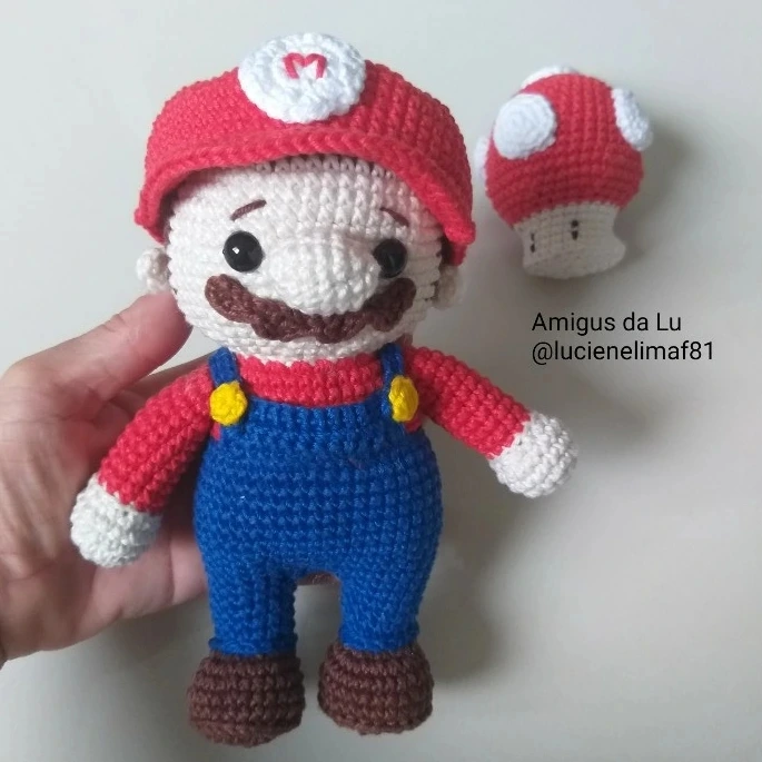 mario amigurumi