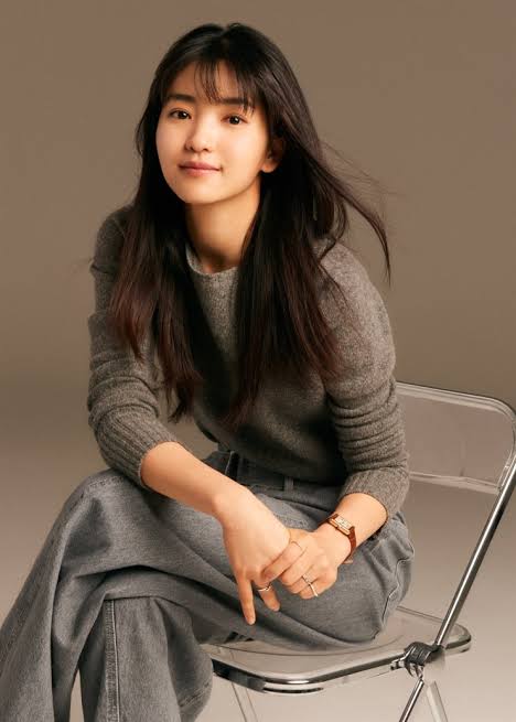 imagem da atriz Kim Tae-ri