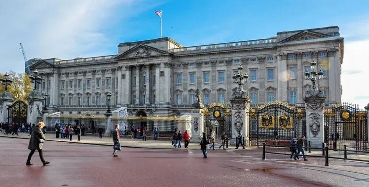 Frente do Palácio de Buckingham, em Londres